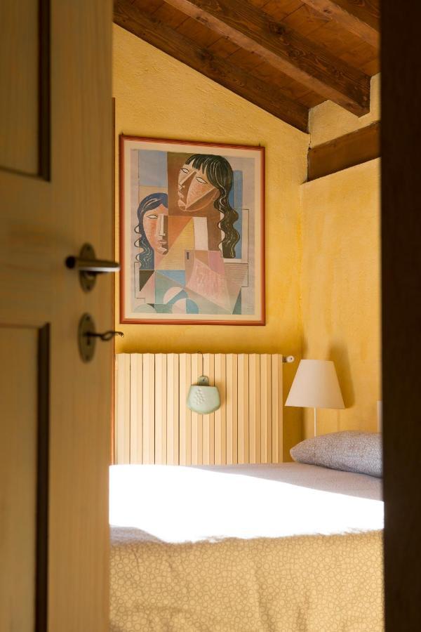 Violina Casa Vacanze Pettenasco Exteriör bild